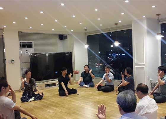 Image for article South Korea: Falun Dafa Seminar Participants See Positive Changes